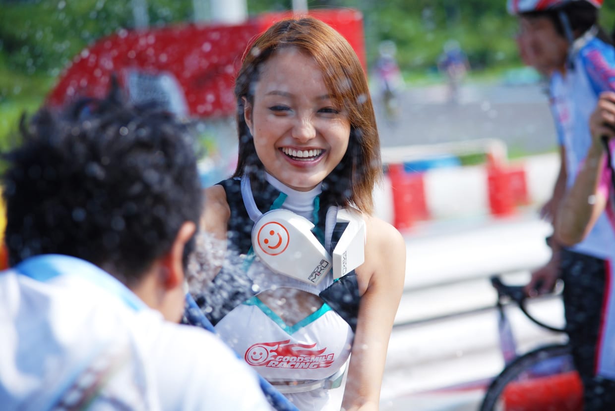 racequeen003