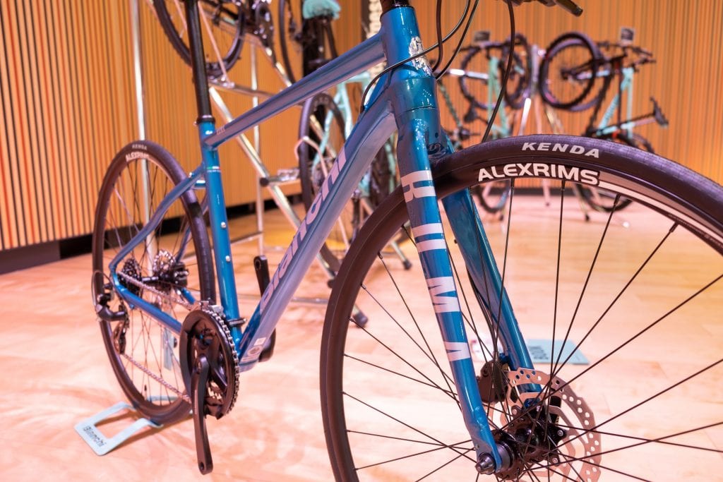 BIANCHI　クロスバイク　ROMA　2021