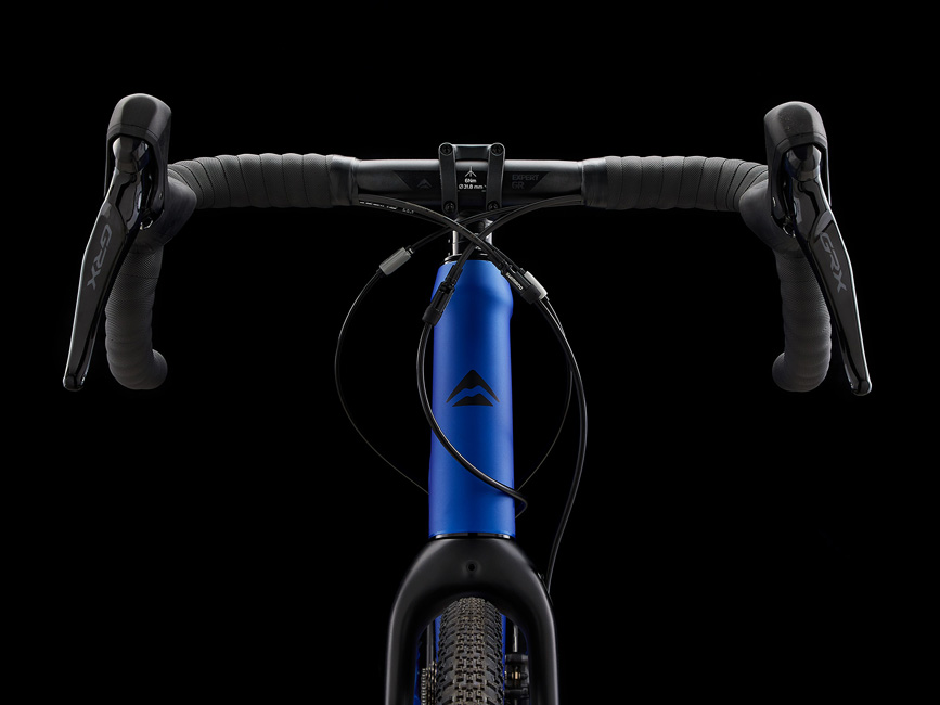Shimano GRX400 Hydraulic discを採用。制動力の高い油圧式ディスクブレーキだ